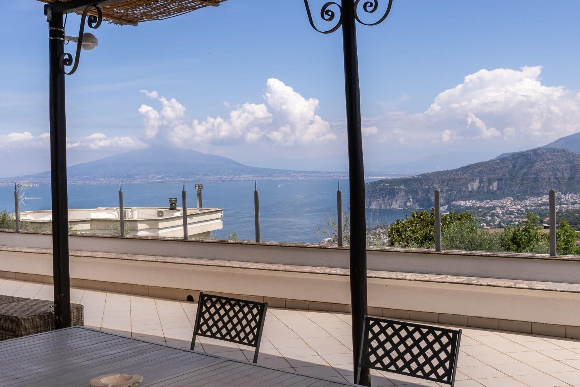 Villa Milena Modern Elegance Views And Guest Services Península Sorrentina Exterior foto